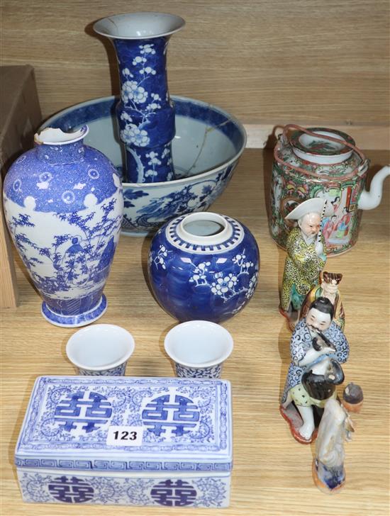 Assorted Oriental ceramics including a Gu vase, large blue and white bowl, etc. (a.f.)